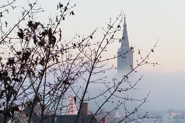 Foggy Münster: Due to its geographical site Ulm is jeered as the capital of the kingdom of fog.